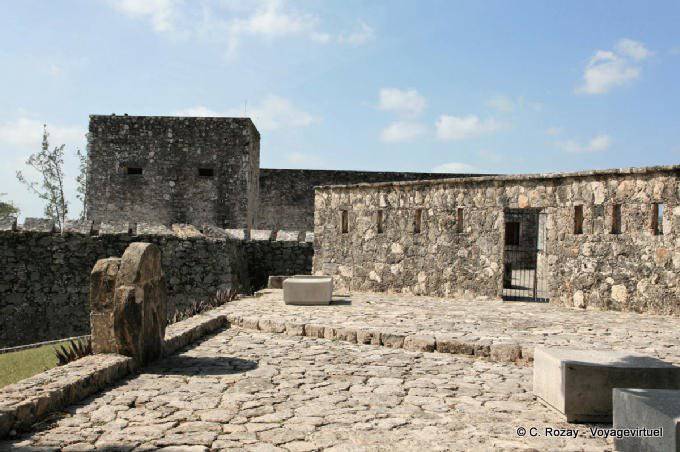 Il Forte di San Felipe, Laguna Bacalar - Messico