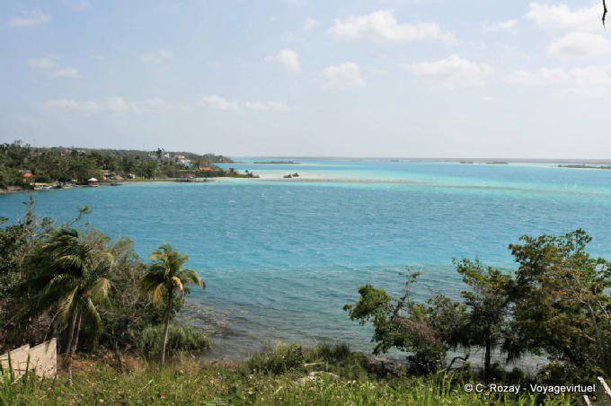 Veduta del lago dalla Fuerte de Bacalar - Messico