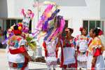 Gruppo di danza tradizionale, Puerto Morelos, Messico.