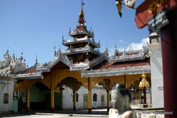 Pagoda Entry Yadana Manaug, Nyaung Shwe, lago Inle - Myanmar (Birmania)