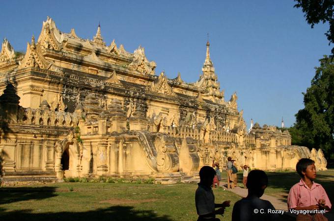Maha Aung Mye Bonzan monastero, Ava, Mandalay - Myanmar (Birmania)