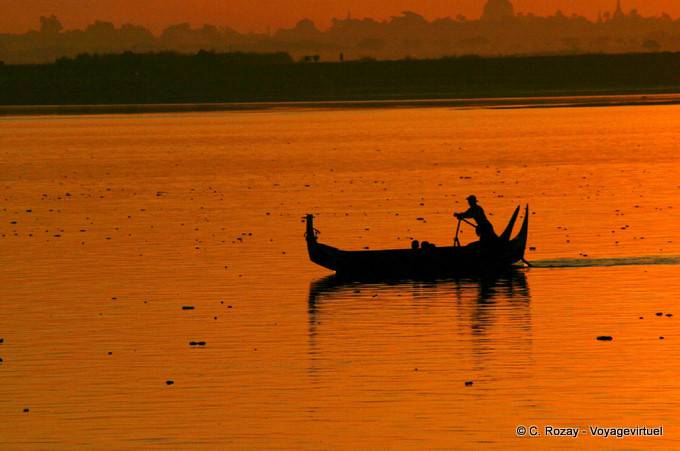 Il rematore mattina, Ayeyarwady, Mandalay - Myanmar (Birmania)