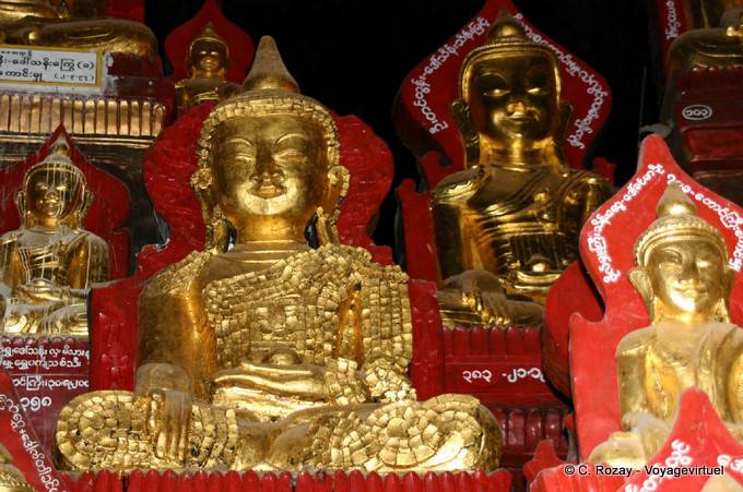 Golden Buddha in grotte calcaree Pindaya - Myanmar (Birmania)