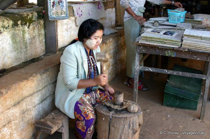 Carta lavorazione artigianale, Pindaya - Myanmar (Birmania)