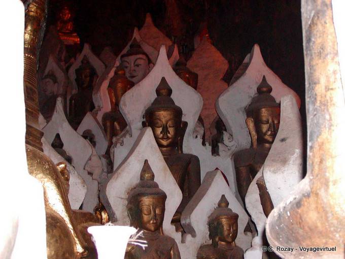 Dimostrazione di iconografia buddista, Pindaya - Myanmar (Birmania)