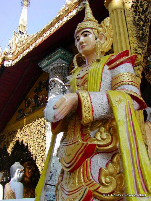 Guardia Nat, Shwedagon Pagoda, Yangon - Myanmar (Birmania)
