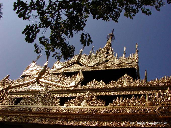 Doratura Inimmaginabile il tempio di Shwedagon, Yangon - Myanmar (Birmania)