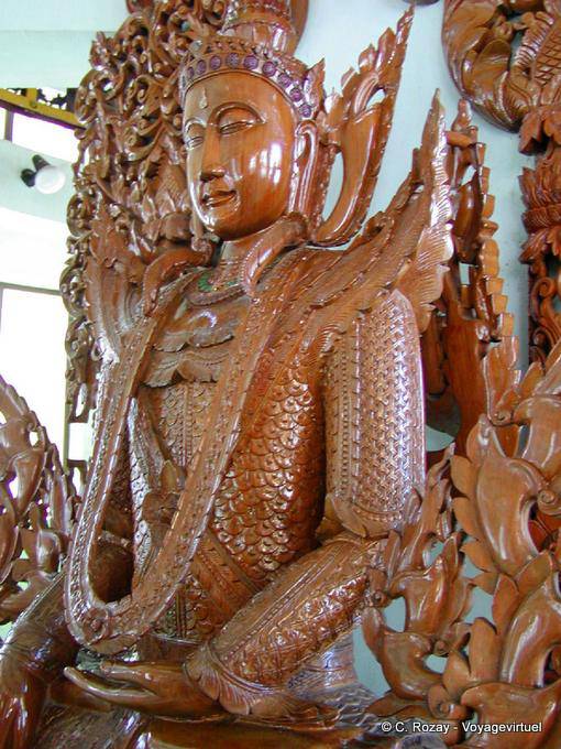 Prezioso legno scultura di Buddha, Shwedagon Pagoda, Rangoon - Myanmar (Birmania)