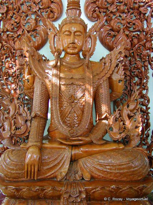 Buddha dipinto legno pregiato, Shwedagon Pagoda, Rangoon - Myanmar (Birmania)