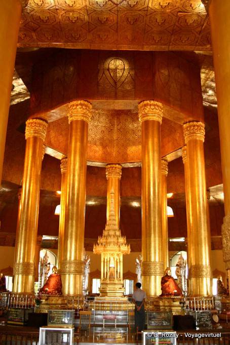 Taw Myat Swe all'interno pagato, Yangon - Myanmar (Birmania)