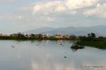 Veduta di un villaggio, lago Inle, Birmania.