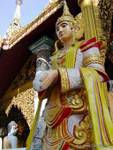 Guardia Nat, Shwedagon Pagoda, Yangon, Birmania.