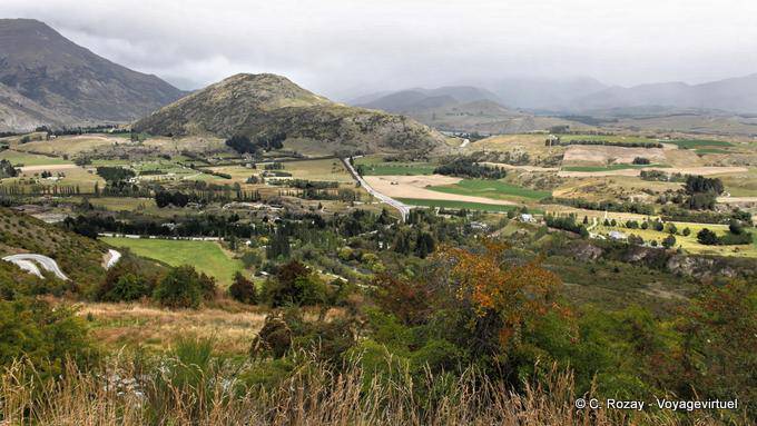 Vista dalle lacci della Catena Corona Road, Road to Cardrona Queenstown, Southland - Nuova Zelanda