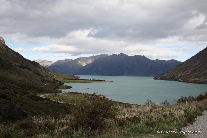 Vista dalla strada Makarora, Lake Hawea, Southland - Nuova Zelanda