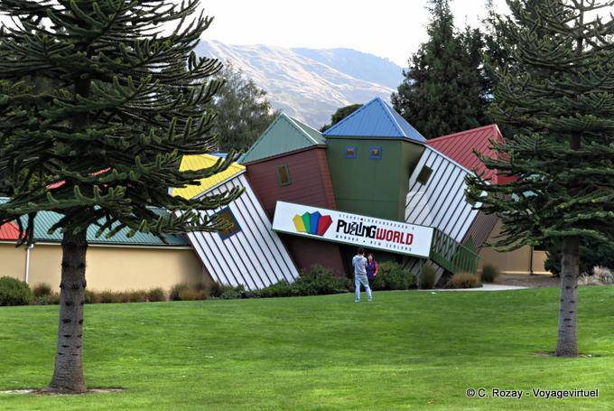 Di Stuart Landsborough Puzzling World, Wanaka Città, Southland - Nuova Zelanda