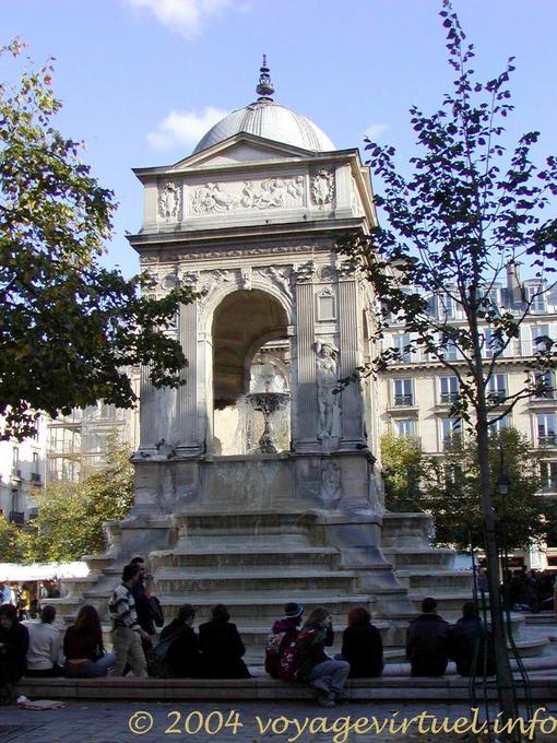 Fontaine des Innocents, Parigi, Francia