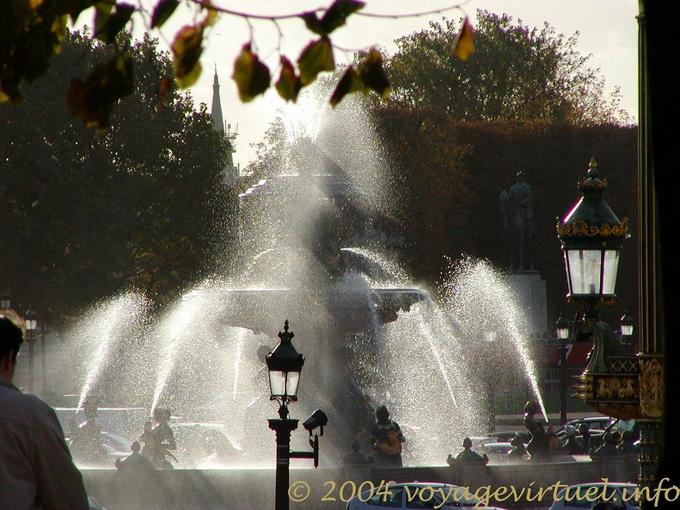 Storia acque, Fontana dei Fiumi (1840), Place de la Concorde, Parigi, Francia