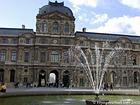 Getti d'acqua, Parigi, Il Louvre, Francia.