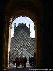 A geometria variabile, il Louvre, Parigi, Francia.
