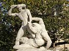 Teseo che uccide il Minotauro, Jardin des Tuileries, a Parigi, Francia.