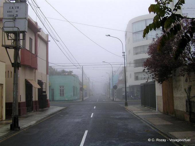 Nebbia su Quito -Equador