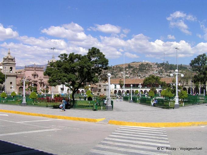 Plaza Sucre, Ayacucho -Perù