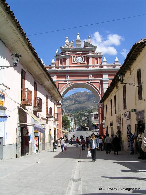 Arco del Triunfo, 28 de Julio, Ayacucho -Perù