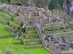 L'Intihuatana e templi da Plaza Sagrada, Macchu Pichu, Perù.