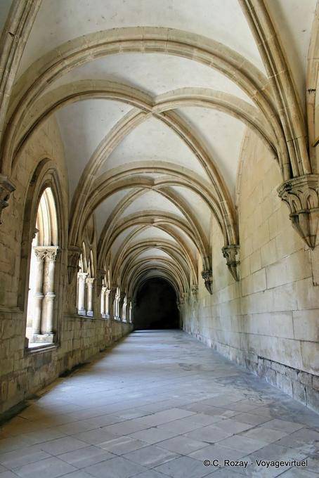 Il chiostro della Biblioteca, abbazia cistercense, Alcobaça - Portogallo
