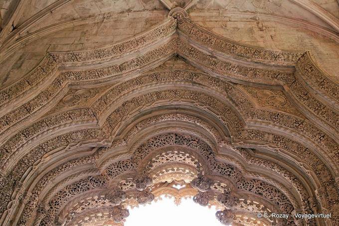 Batalha, i dettagli della cappella incompiuta - Portogallo