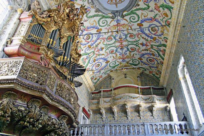 Organo e cineserie pittore Gabriel Ferreira da Cunha, São Miguel Cappella, Coimbra - Portogallo