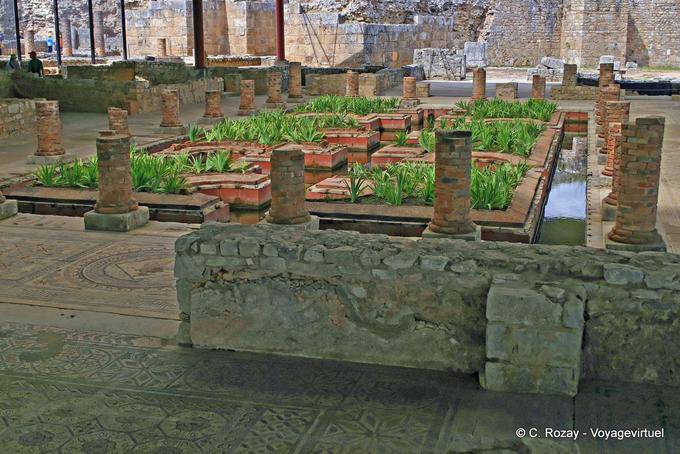 Conimbriga, Peristilio della casa di fontane - Portogallo