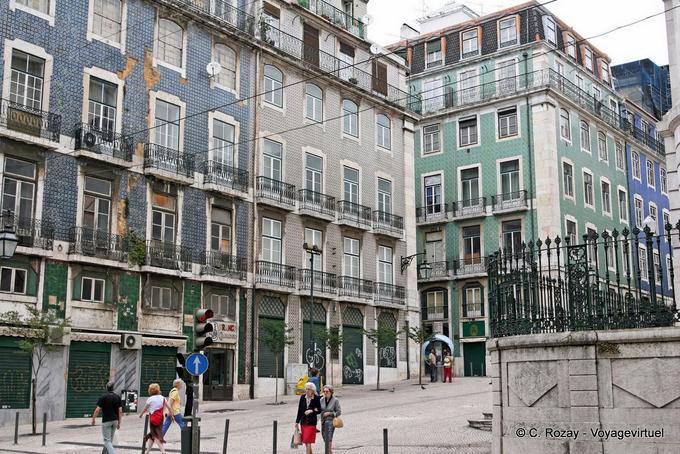 Baixa, facciate di edifici coperti con piastrelle di ceramica, di Lisbona - Portogallo