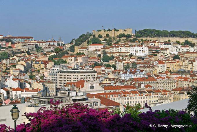 Panorama della città e il suo castello, Lisbona - Portogallo