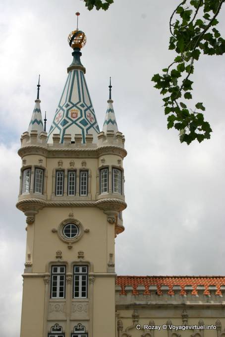 La torre del municipio, Sintra - Portogallo