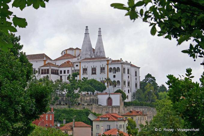 I camini conici del Palazzo Nazionale, Sintra - Portogallo