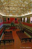Sala dos Capelos o Grande Sala degli Atti, la sala principale dell'Università di Coimbra, Portogallo.