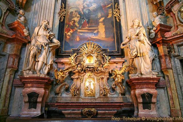Église Saint-Nicolas (Kostel sv. Mikuláše), un autel secondaire, Malá Strana - Praga, Repubblica Ceca