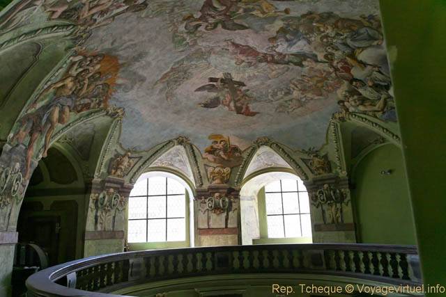L'intérieur de la coupole mesure 50 m, Église Saint-Nicolas (Kostel sv. Mikuláše), Malá Strana - Praga, Repubblica Ceca