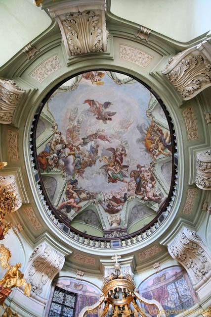 Sous la voûte de la chapelle Sainte Barbe, Église Saint-Nicolas (Kostel sv. Mikuláše), Malá Strana - Praga, Repubblica Ceca