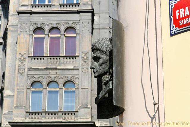 Buste Franz Kalky Namesti - Praga, Repubblica Ceca