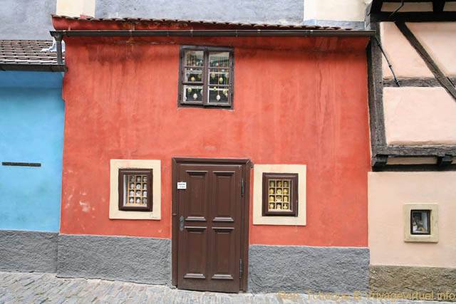 La maison aux trois fenêtres, Ruelle d'Or, Zlata Ulicka, (Prazsky Hrad) - Praga, Repubblica Ceca