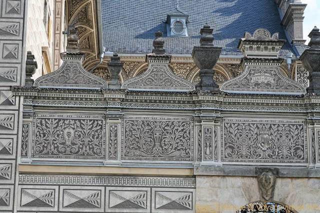 Hradcanske Nam, décoration extérieure du Palais Schwarzenberg - Praga, Repubblica Ceca
