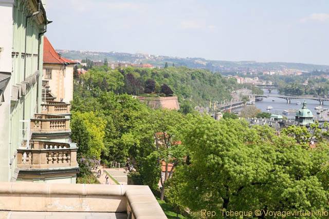 Vue depuis le balcon, Hradcany, Ancien Palais Royal, (Prazsky Hrad) - Praga, Repubblica Ceca