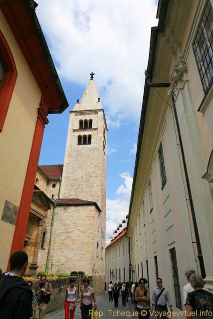 Hradčany, le clocher de la basilique Saint-Georges, (Jiřský klášter) - Praga, Repubblica Ceca
