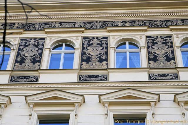 Janackovo Nabr, ornementation sur façade - Praga, Repubblica Ceca