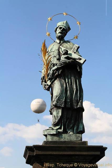 Karluv Most, Jean Népomucène et le ballon - Praga, Repubblica Ceca