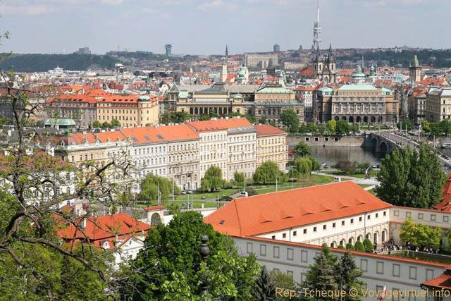 L'est de Prague vue du Château Zahrady, (Prazsky Hrad) - Praga, Repubblica Ceca