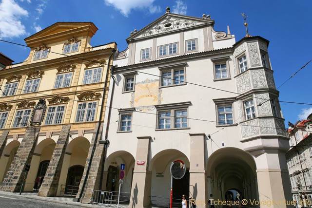 La maison au cadran solaire, Place Malostranské, Malá Strana - Praga, Repubblica Ceca