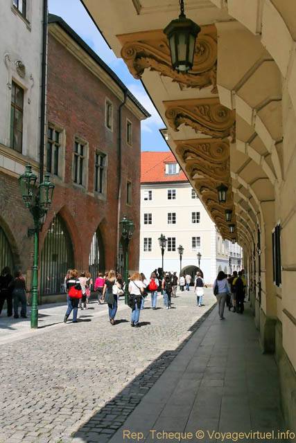 Ovocny Trh, architecture extérieure du théâtre des Etats - Praga, Repubblica Ceca